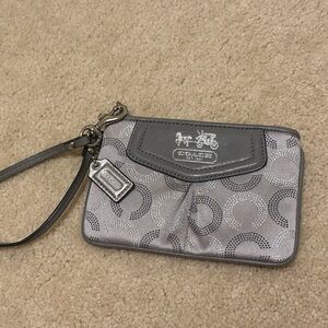 VINTAGE COACH WRISTLET PRISTINE CONDITION